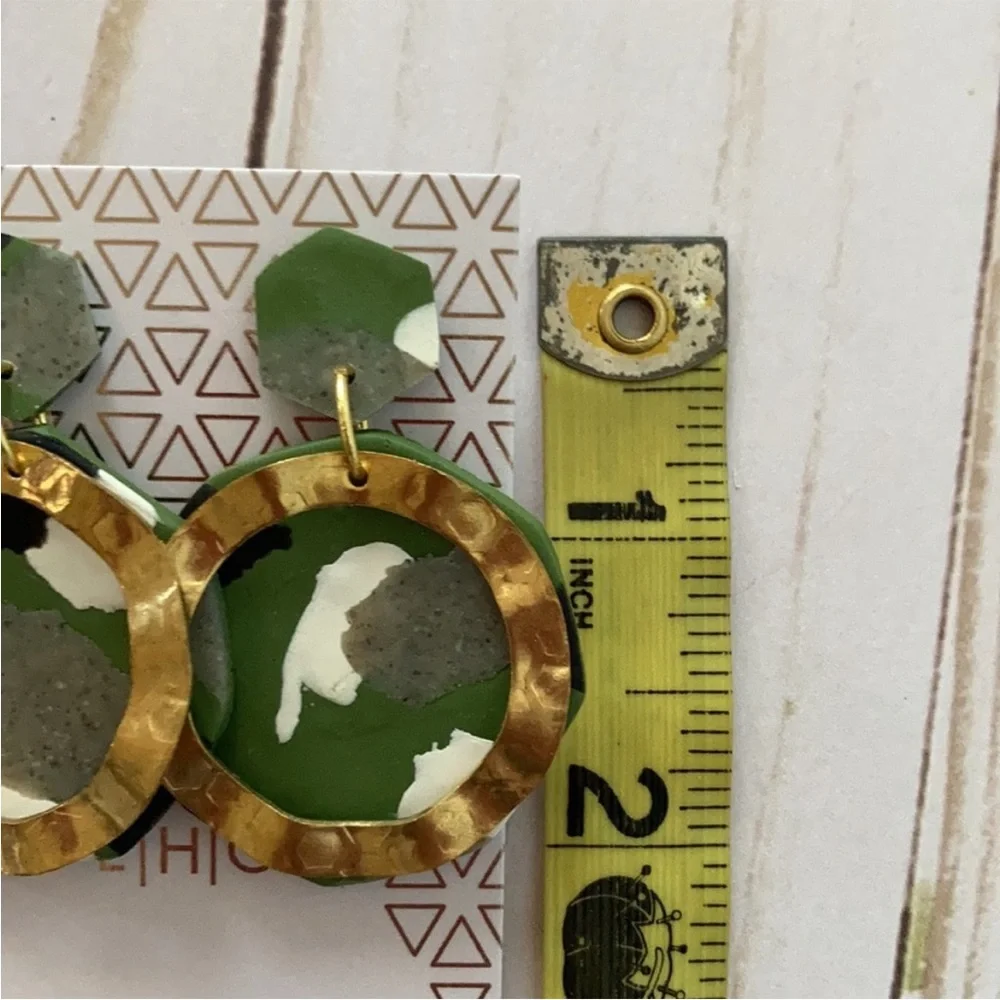 Camo Print & Hammered Gold Dangle Earrings - Picture 6 of 7
